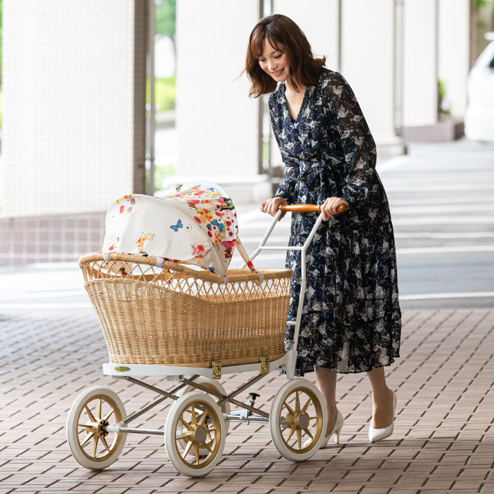 おしゃれでかわいい乳母車 ベビーカー